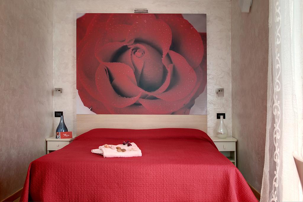 Hotel Villa Marina Wellness Spa リミニ エクステリア 写真